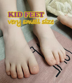 Cute On Foot - cute feet replicas, sell cute feet replicas - foot fetish toys