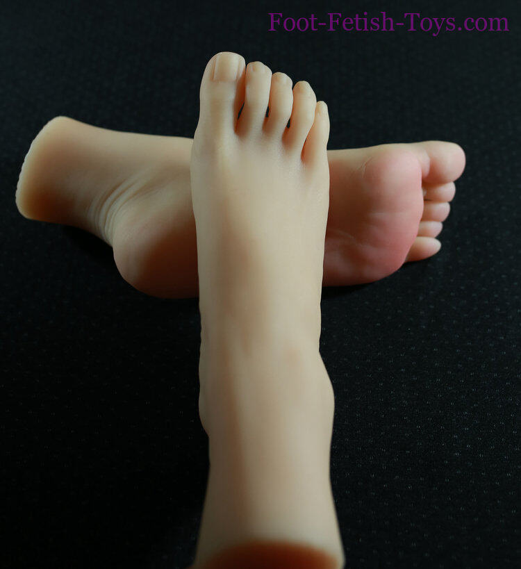 Foot worship tool