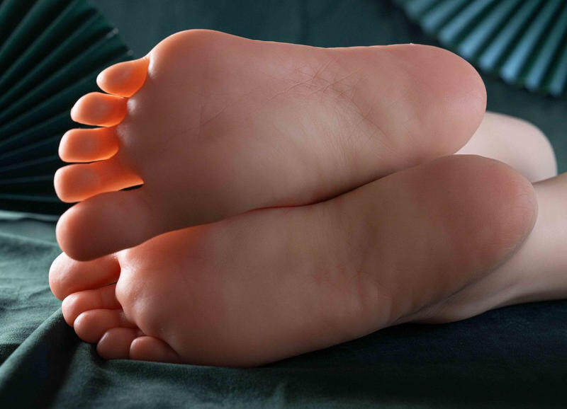 feet silicone toys